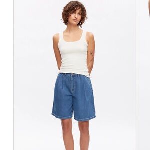 KOTN Square Neck Tank in Alsbaster